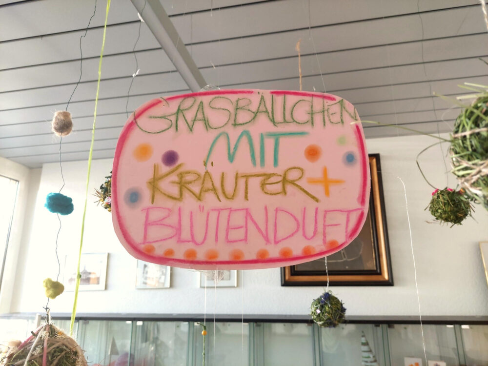 Grasbaellchen Schild