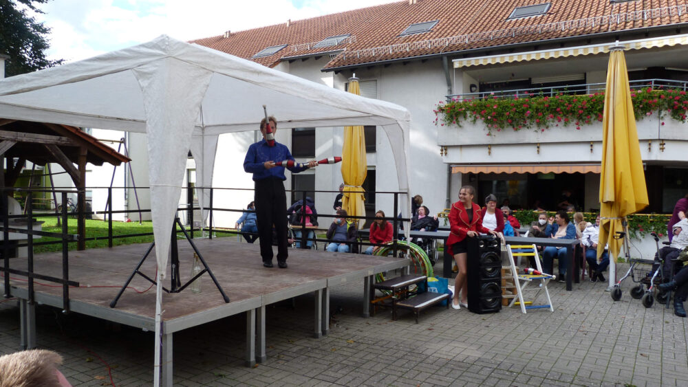 Zirkusvorstellung Bewohnerfest HX