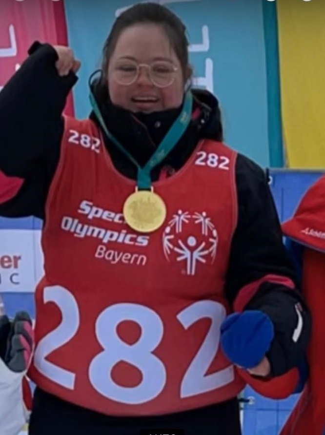 Goldmedaille Claudia